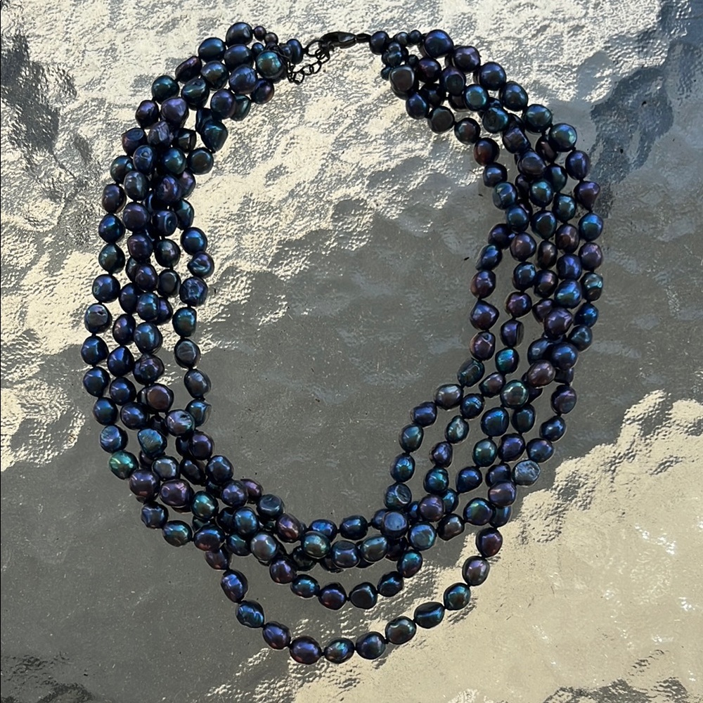 Elegant Blue Pearl Necklace